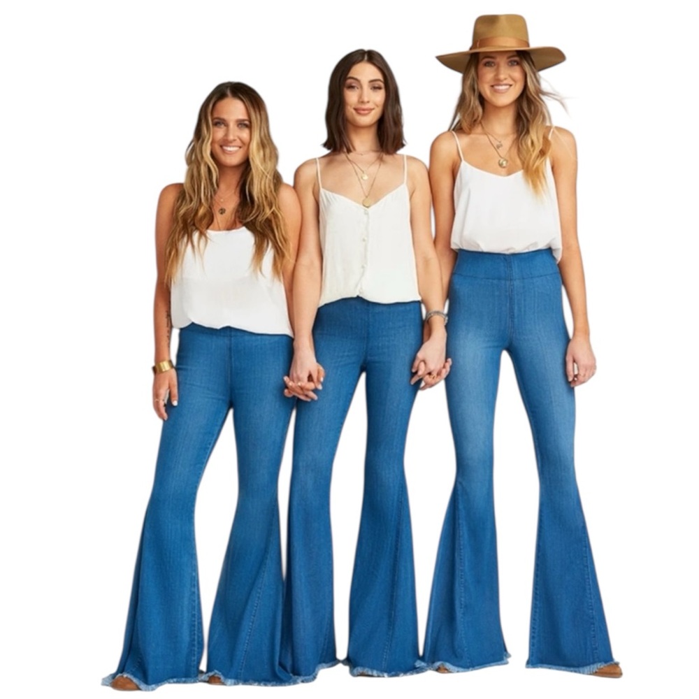 SHOW ME YOUR MUMU Flared Jeans With Frayed Hem in Med-Wash Size Large-- ON TREND